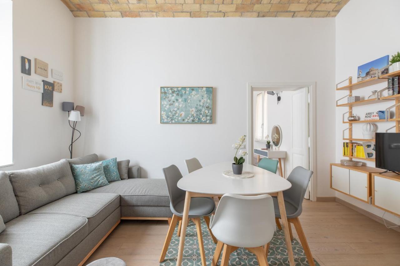 Iflat Saint Peter Bright Apartment, Rome
